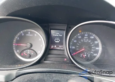 2015 Hyundai Santa Fe Sport 2.4L из США, поврежденный, VIN 5XYZU3LB2FG239515